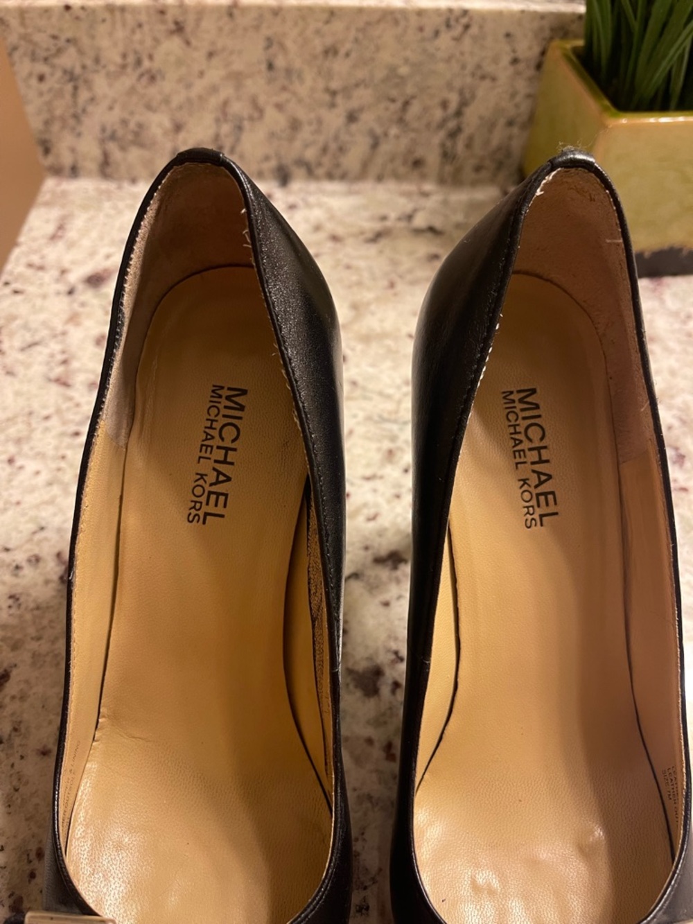 MICHAEL Michael Kors Black Leather Buckle Platform Pump - Picture 3 of 9